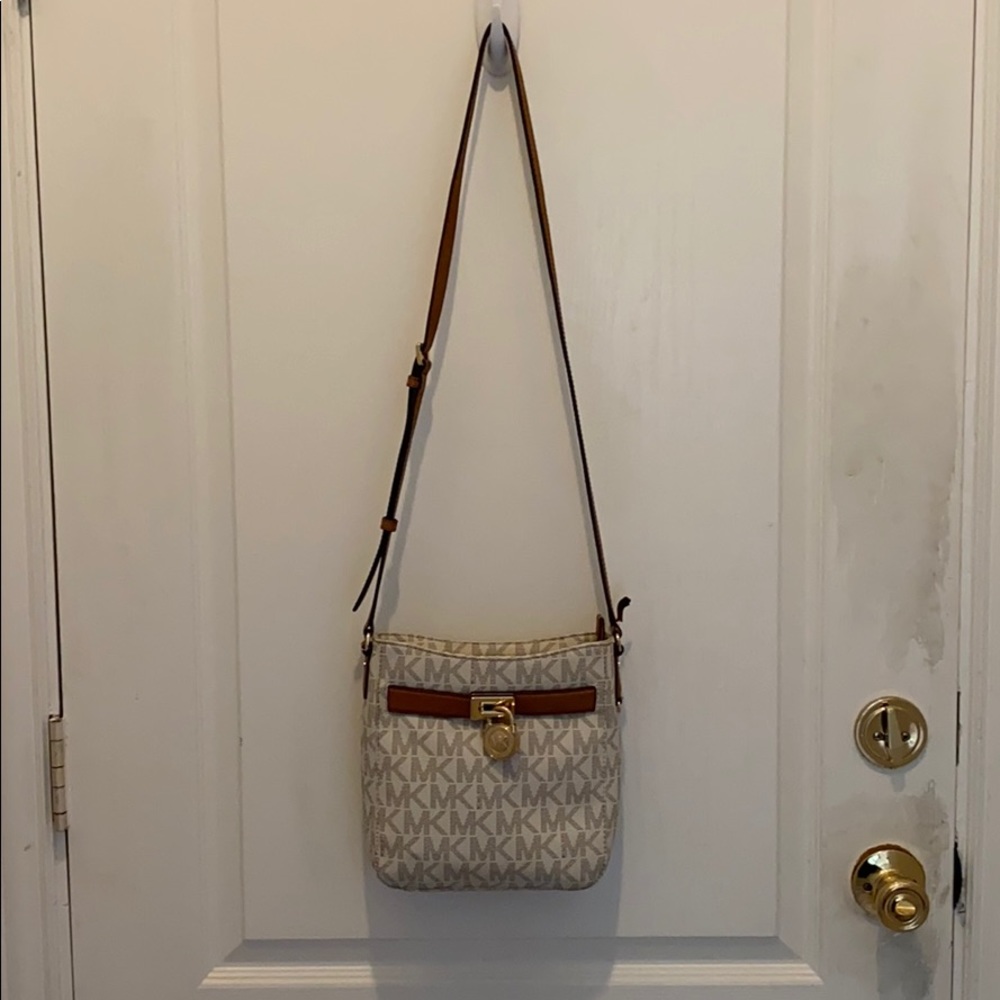 Michael Kors Cross body bag